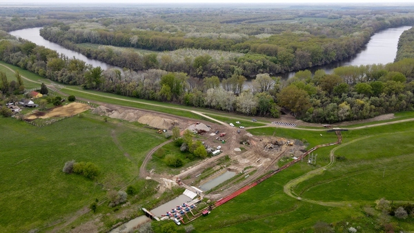 kortvelyes projekt.jpg