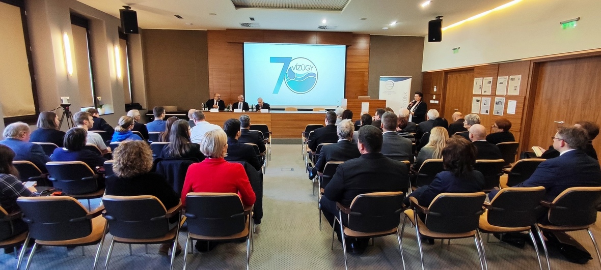 Konferencia_1.