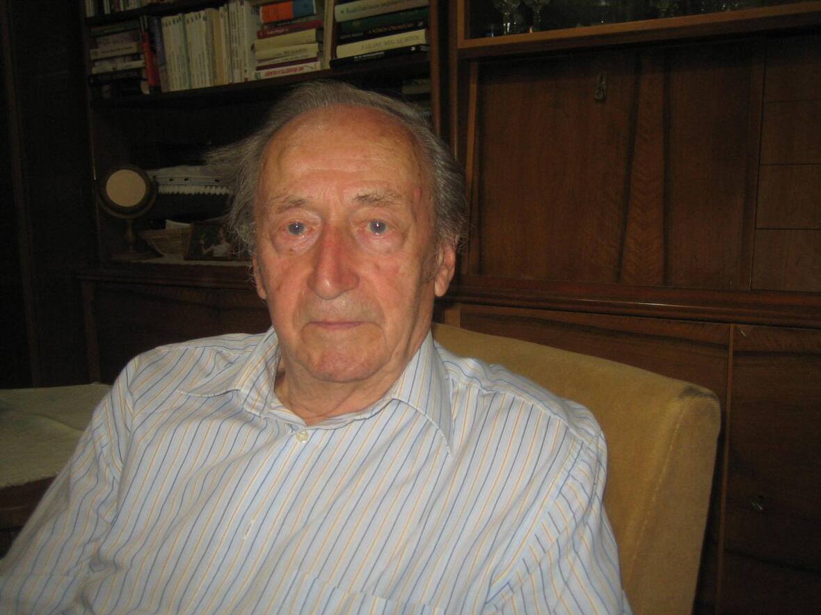 Széles István