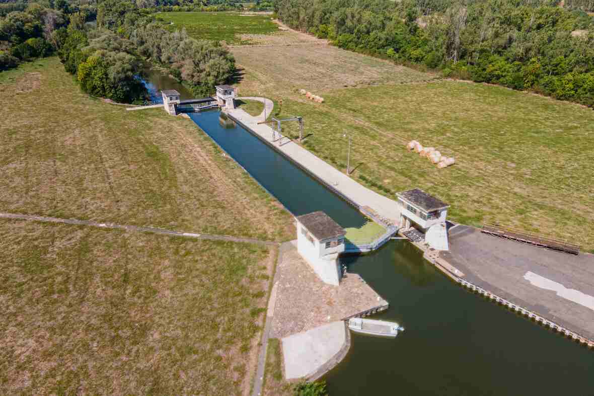 Békésszentandrási hajózsilip 08. 25..jpg