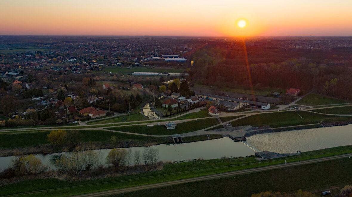 Gyulai duzzasztó.jpg