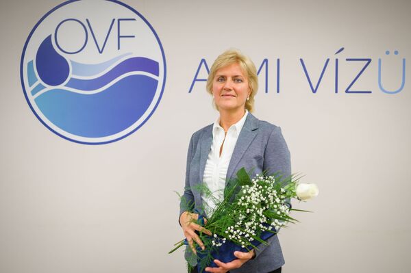 Tóthné Ambrus Éva.jpg